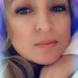 Meet your Posher, Leyla